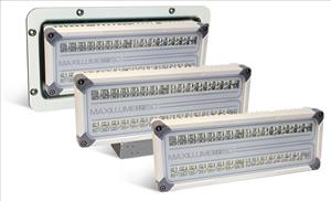 Maxillume tr150 LED Flood Light (Photo: Lumitec)